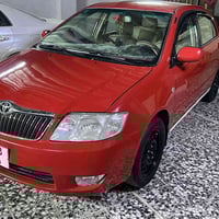 كورلا للبيع موديل 2006مصبوقه جاليه فرن السياره جاهزه من كلشي مال جناي ...