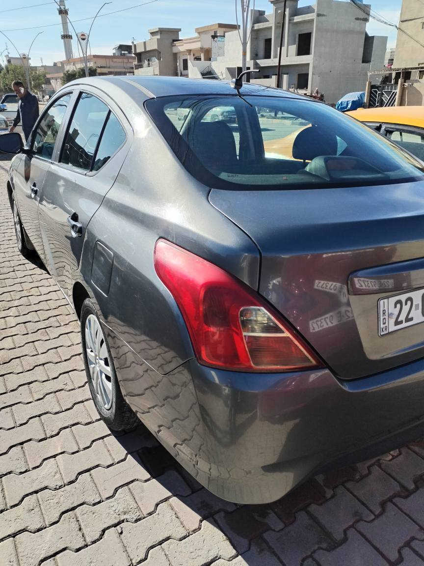 نيسان فيرسا موديل 2016كيرمحرك شرط كير عادي سنويا جديد دفتر بنزين بيها سيار بسمي رقم اربيل سعر ٧٨ سياره بل كركوك دينار مسرف مابي فحس موجود *********** كركوك, العراق
