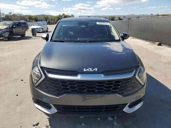1 نوع المــــركبة : KIA SPORTAGE LX
2 مـــوديل المركبة : 2025
3 تاريـــــخ المزاد الخاص : Thu. Dec 11, 2025 06:00 PM
4 حـــــادث المركبة : مذكور اعلاه في الصور اعلاه 
رابط القناة الخاص بنا بنشر تفاصيل السيارات وللاستفسار اكثر 
https://whatsapp.com/channel/0029Vb6cZq7BVJl25z1bpK15
يوجد لدينا شراء سيارات الى الاخوة الضباط المتقاعدين
يوحد لدينا شراء سيارات الى الاخوة ذوي الشهداء وبلا عمولة اكراما لتضحياتهم 
مــــــــــــــــــــــــــــــــــــزاد المركبة
للــــشراء الحضور الى شركــــــــــتنا اواحد فروعها في المحافظات 
الروان لاســــــــتيراد السـيارات الواقـــعه في 
ميسان - الجديدة - مجاور مديرية تربية ميسان 
***********-***********
