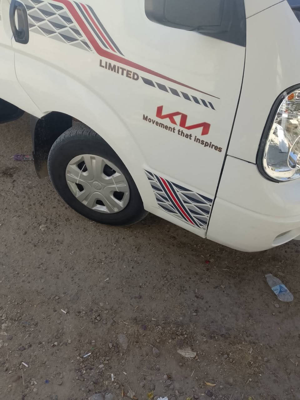 كيه اللبيع موديل ٧ سياره جاهز العمل رقمي ***********  عنوان بغداد يوسفيه
