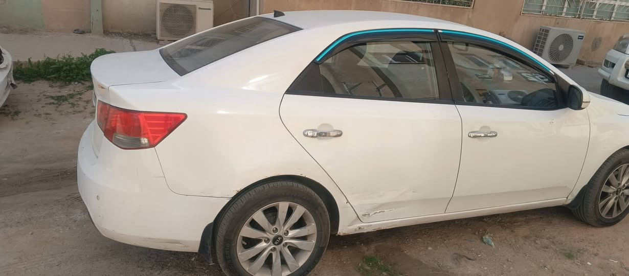 سيراتو 2011 
اربيل باسم كردي تحويل أو وكاله 
السياره بيهه صبغات بيهه ضربه جاملغ امامي 
مكينه كير خير من الله 
تخم تاير حداديه 80 بلميه 
السعر 77 قفل 
مكاني النجف


**إذا كنت صاحب هذا الإعلان وتريد حذفه لأي سبب، رجاءا أرسل رسالة إلى الدعم الفني**