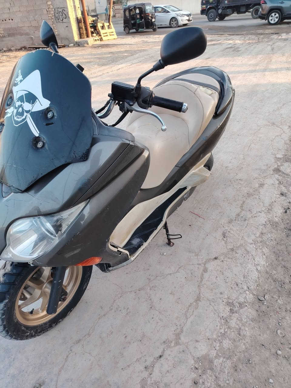 اسلام عليكم فورزه 10 للبيع
الدراجه شوفة عينك شغاله كلها بيها لاستيك ولف فقط
مكاني ديالى بعقوبة
***********
