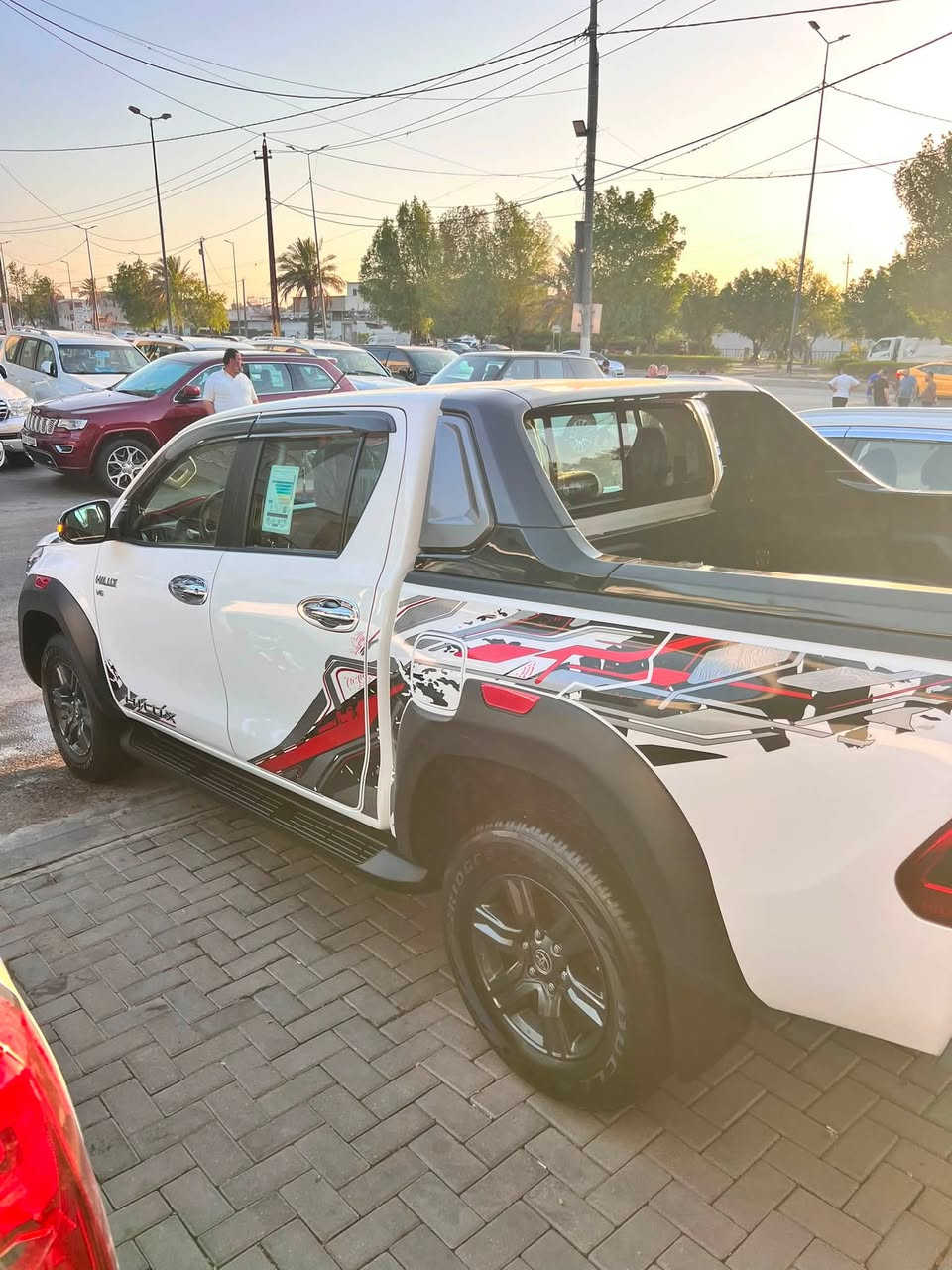 تويوتا هايلوكس 2024 TRD SAS
ساس باب اول 

V6 

4X4 

مكفوله كفالة عامه 

فول مواصفات 1/1 

ماشية 22 الف 

سيارة جديدة بئ معنّى الكلمة 

السيد ماهر لتجارت السيارات 

***********
