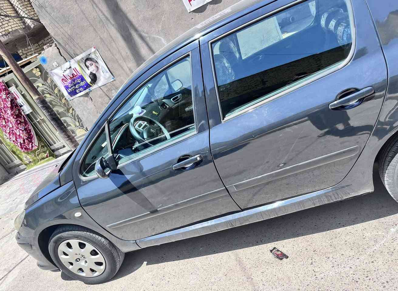 سلام عليكم بيجيو ٣٠٧ موديل ٢٠٠٦ سيارة بأسمي رقم وهزه جديد سنويه ٢٠٢٨ تبريد ثلاجه منظومه جديده فريز جديد مرفق بالصور صدر جديد ادامه كامله كله وكاله كير مكينه دهن كير مبدله جديد قايش تايم كيس سياره بيها صبغ عام جماليه اثر جراد
 السعر ٤٨
*********** 
مكان الزعفرانية
