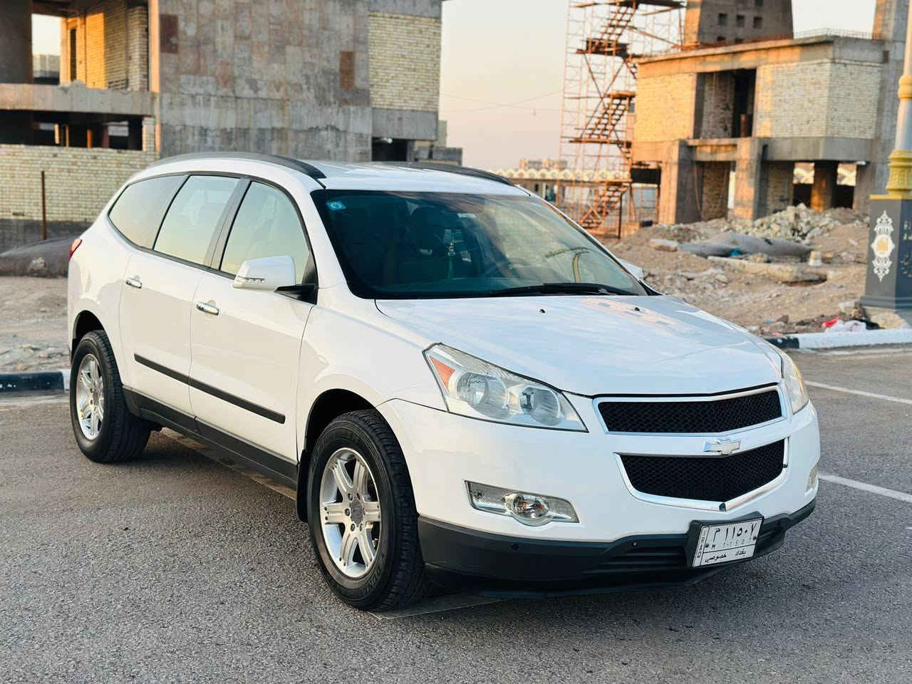 سلام عليكم 
شوفرليت ترافس2012وارد
خليجي مكفولة من ضربه
رقم بغداد مشروع وطني 
تحويل ثاني يوم
مكينه وكير مكفولات
سته سلندر 3500
7 راكب 3قطع تبريد فول
 ومواصفات واحد على واحد 
عده  فتحتين شاشه كامره
 حداديه جديده دواخل جديده
 سعره 93قابل لتفاوض
 عنوان كربلاء للاستفسار
 الاتصال على الرقم *********** بغداد, العراق
