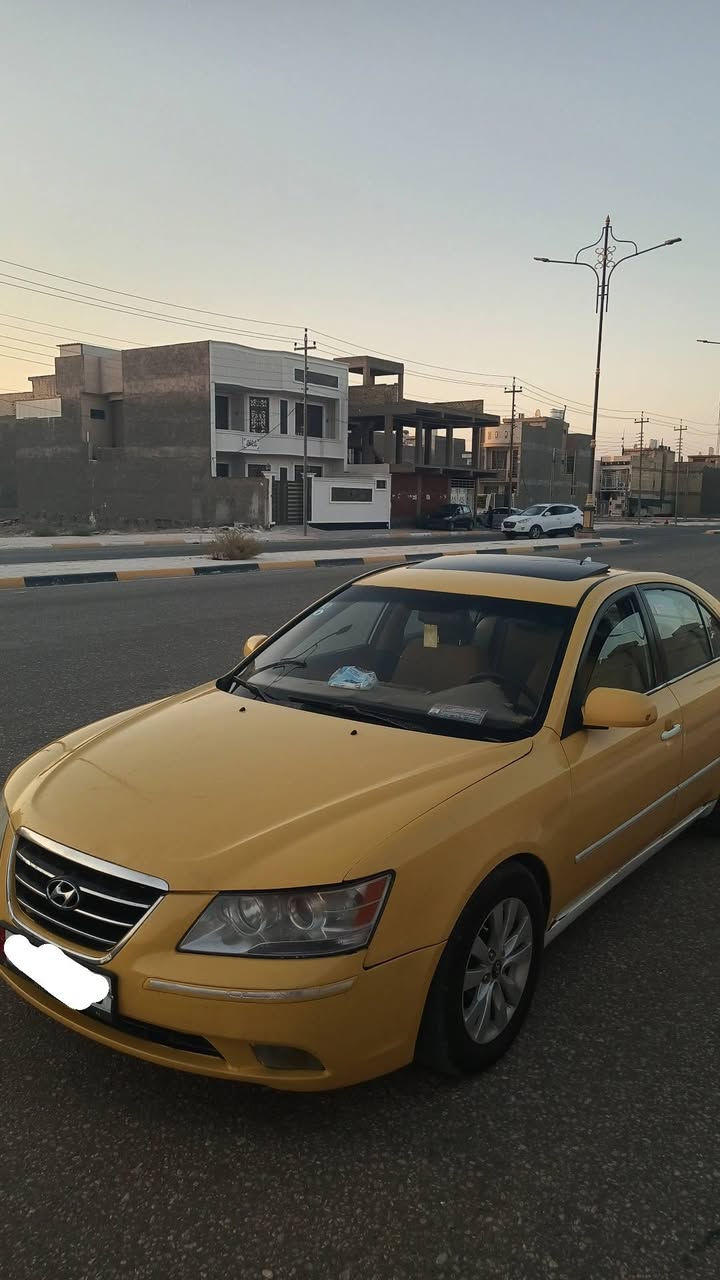 السلام عليكم
سياره سوناتا وارد امريكا 2009 حادثها تبديل باب وجاملغ سياره بيها خط رقمها كربلاء منظومة بنزين وغاز السياره بسمي تحويل ثاني يوم  مكلف بالنشر ***********
