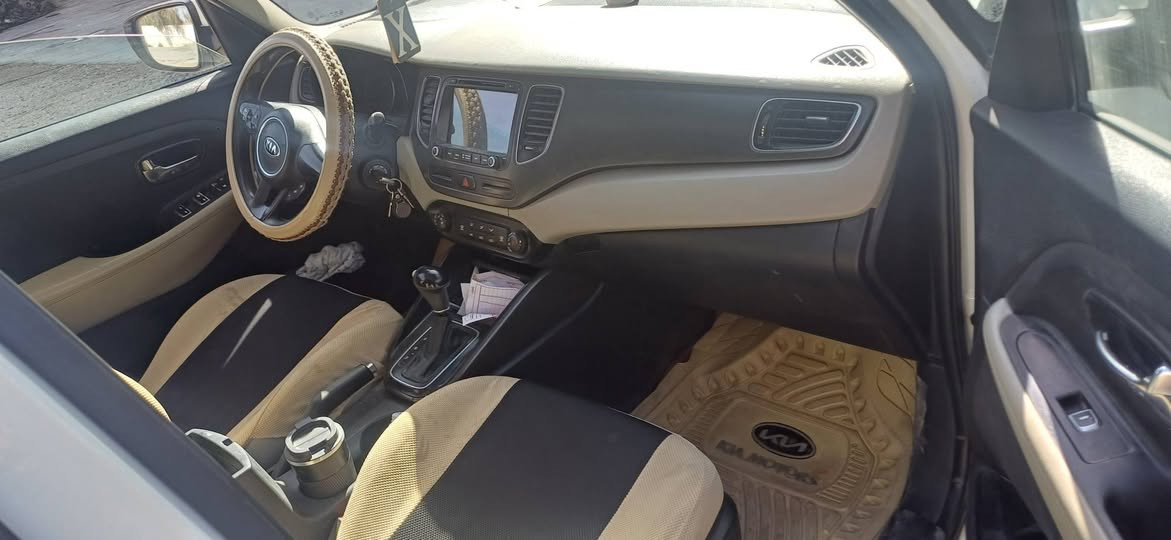 كيه كارنزه خليجي محرك 2000 مديل 2014 رقم دولي بسمي سنويه استوني جددته سعره 130 عنواني نجف كوفه ***********
