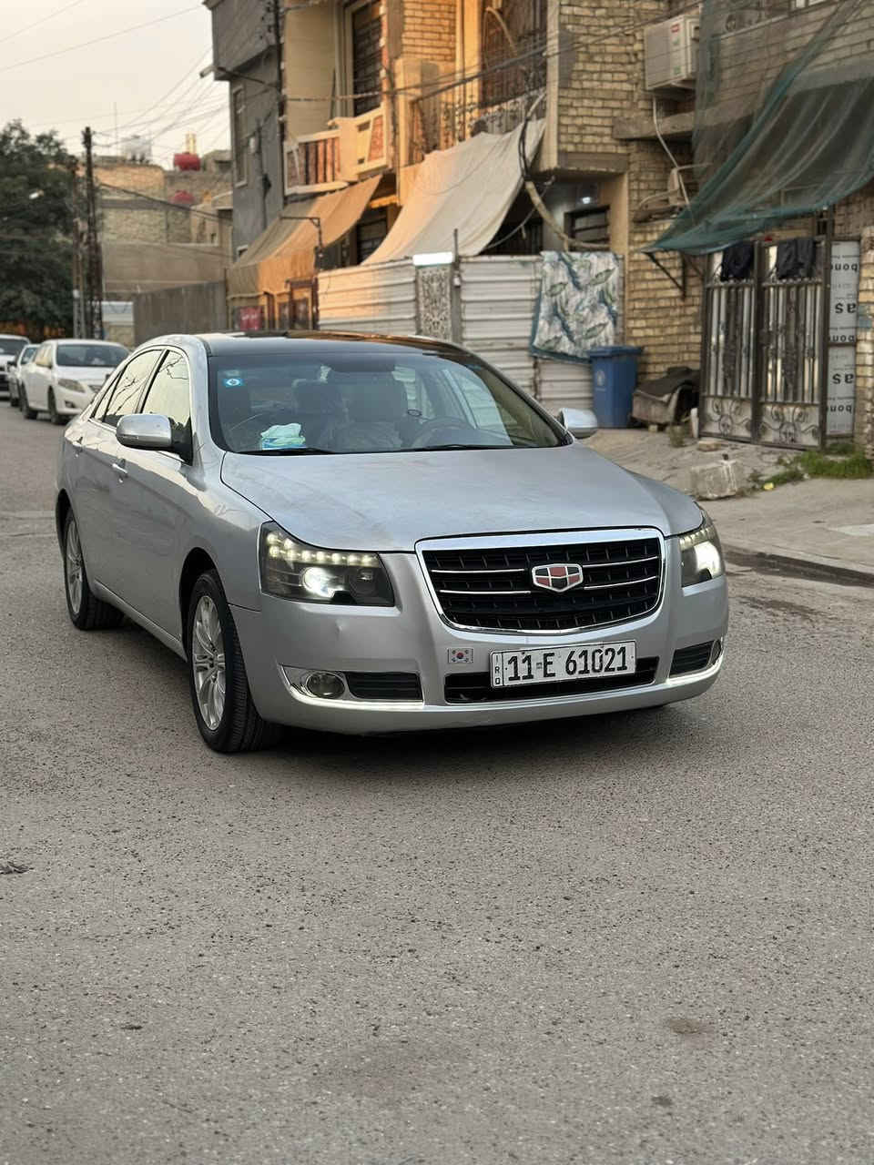 امكراند c8 مكينه وكير مسيبوشي 2400 الياباني بلادي 

رقم بغداد انكليزي هزه جديده تحويل ثاني يوم بسمي 

سياره بلاديه بدون صبغ ولا ضربه عل جراد ☑️

ربع جاملغ امامي صبغ اربع صابع ومسوي داير مال جاملغات جان خياس مسويهن باقي بلادي صدر جاهز شاشه كاربلي شحن لا سلكي برده خلفيه هل مواصفات المعروفه النقص (تبريد منقص غاز بس شغال والهورن ) سعرها (67)مجال كلش بسيط مكاني بغداد الحريه ***********وشكرا
