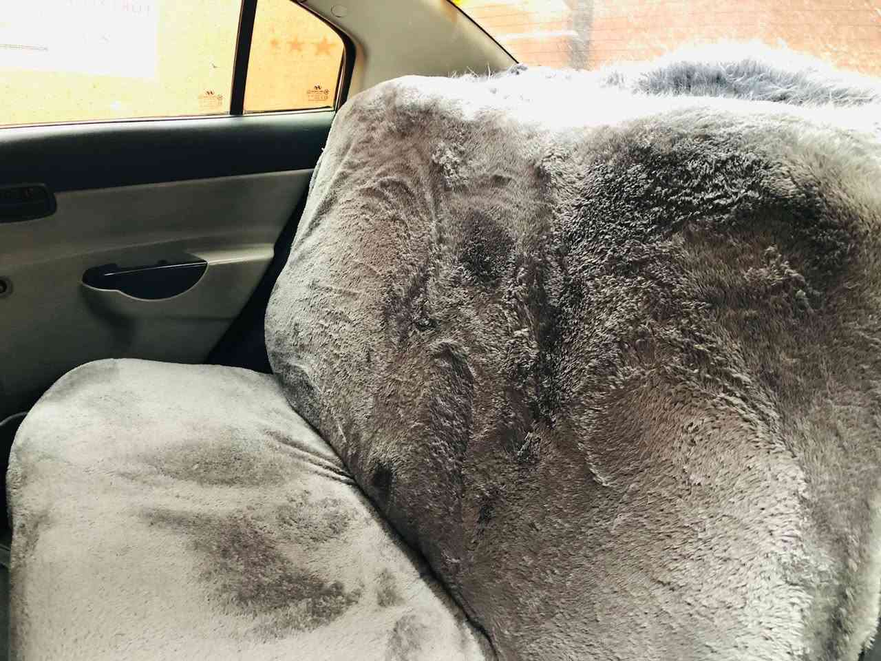 السلام عليكم
للبيع 
اكسنت تكسي موديل ٢٠٠٨
محرك بي صرف قليل 
حجم المحرك ١٤
گير عادي 
كهربائيات كلها شغاله 
غرفتها جديده 
رقم كركوك دولي شرط التحويل 
سنويه لل٢٠٣٠ دفتر بانزين بيها 
تبريد ثلج❄️ 
تدفئه نار 🔥 
بيها تصفيات بسيطه 
السعر ٦٥وبيها مجال 
للاستفتسار 
***********
