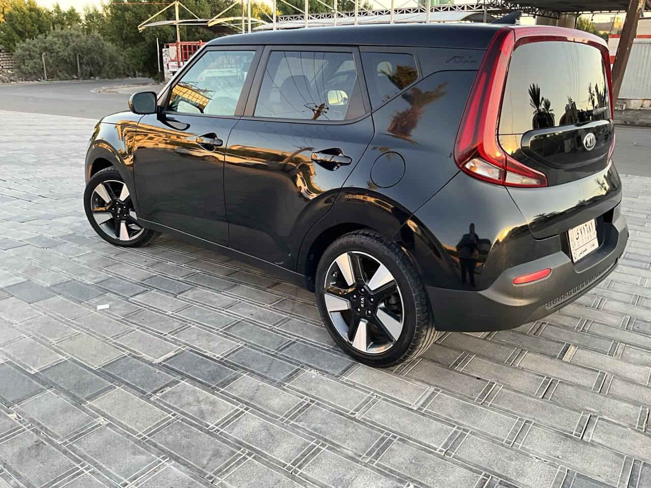 كيا سول
2020
محرك2000
سعر 140بيها مجال 
للتواصل ***********
