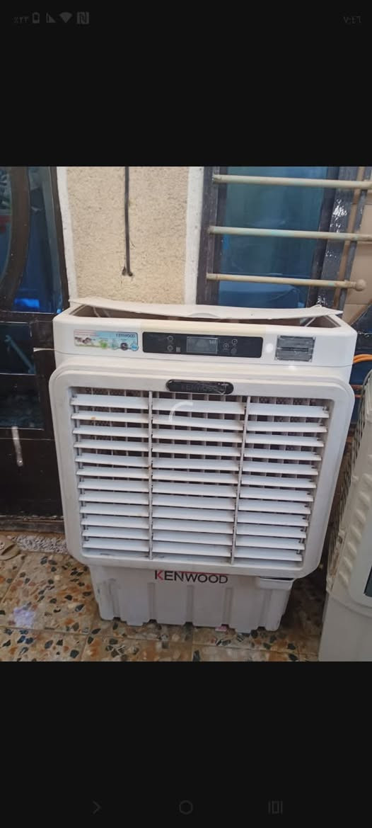 مبرده كينود اصليه كبيره شغاله وتبريده ثلج بيهه فقط صوت يحتاج يتبدل بوربرن السعر 60 مكاني الحسينيه رقمي واتساب 
***********
