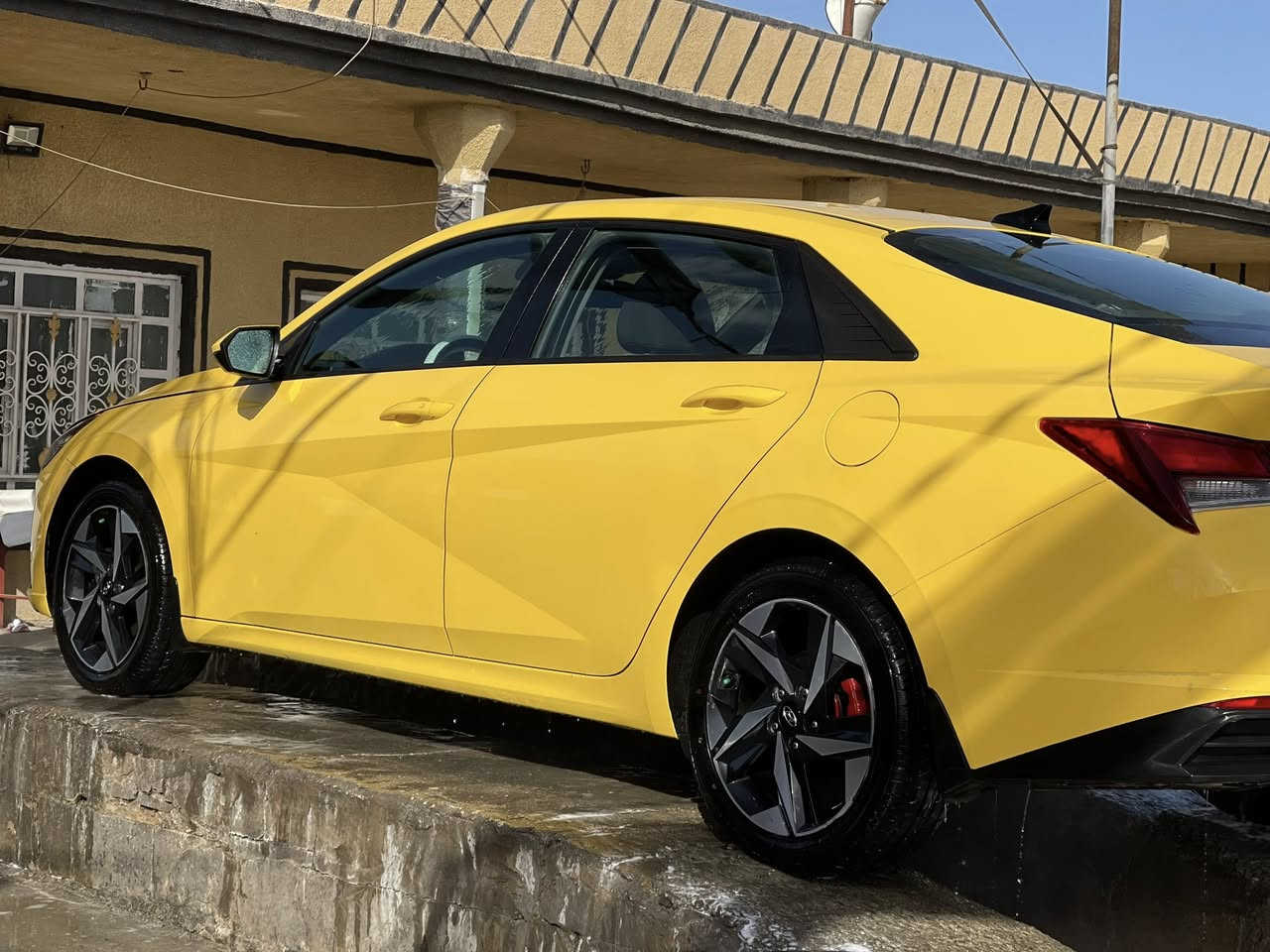 السلام عليكم النترا موديل 2023 أمريكي حادثها جاملغ فقط مبدل وبدون يرباك صور الحادث موفقه بل منشور موصفات فول ماعده الفتحه رادار جانبي ومامي وخلفي كشنات تدفيه  بيه منضومه غاز شاشه متصله بصمه أبواب بصمه وجنطه وترحيب عند وبعد بيه هواي موصفات
كير ومكينه تبريد مكفول
 مكان كربلاء بسمي
بغداد آجره 

***********
