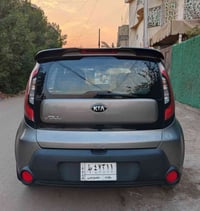 كيا صول 2016 للبيع  رقم بغداد  محرك 1600  وارد امريكي الضرر بسيط جداً ...