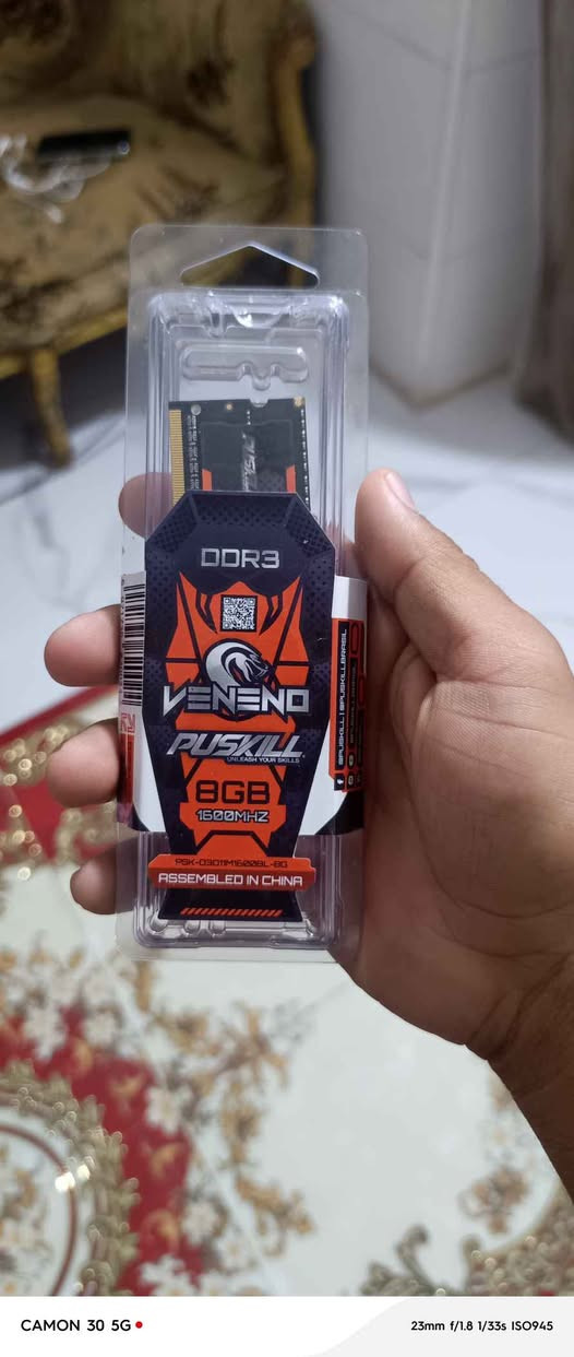 السلام عليكم ورحمة الله عندي رام لابتوب من نوع DDR3 السرعة 1600 كلش قوي وسريع ذاكرتة 8 كيكا للبيع بس قطعة عندي السعر 15 الف مكاني كربلاء حي العسكري مال حر كربلاء, العراق


**إذا كنت صاحب هذا الإعلان وتريد حذفه لأي سبب، رجاءا أرسل رسالة إلى الدعم الفني**