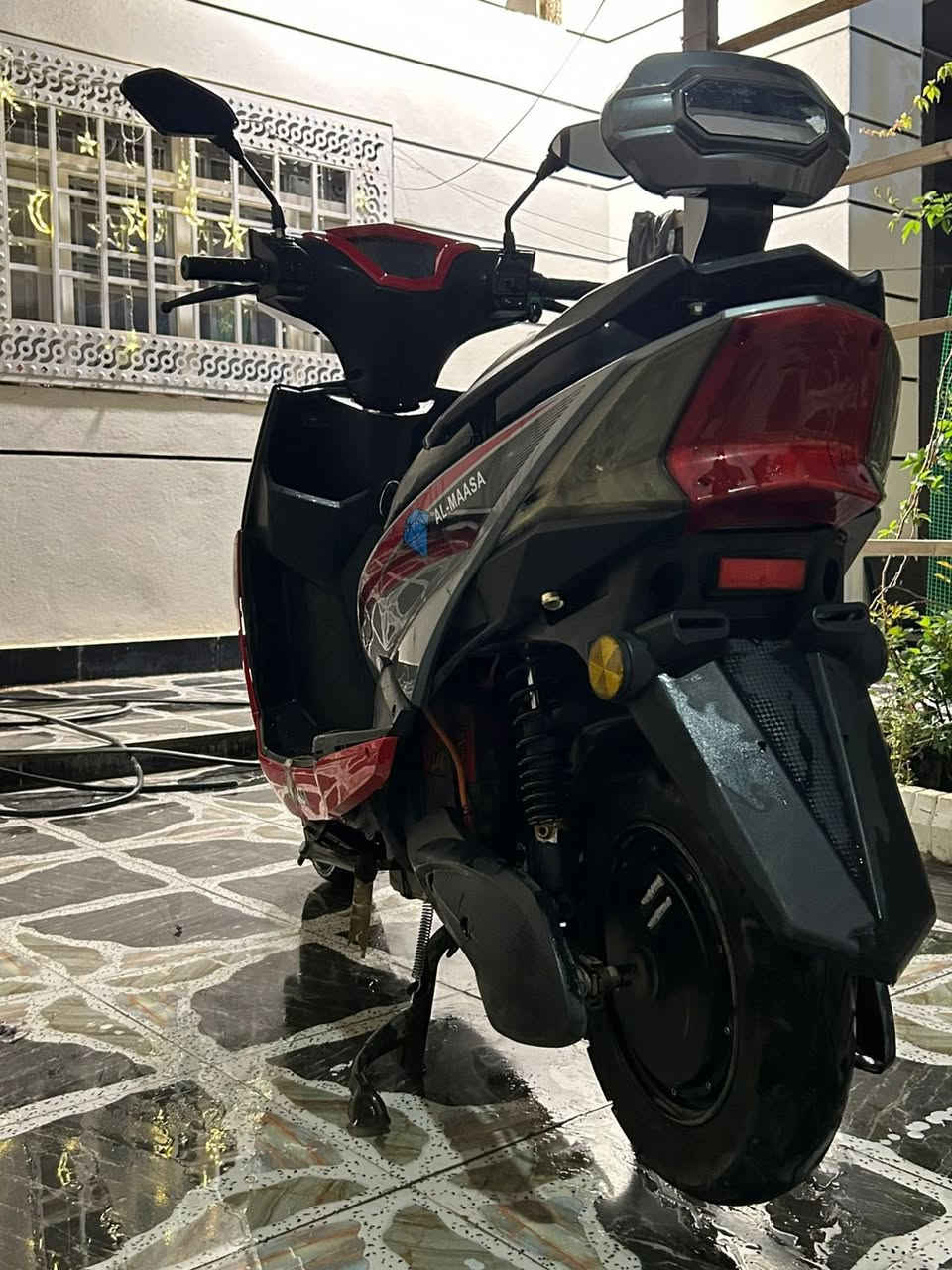 دراجه شحن نوع الماسه  سكنس نضافه فول 
بطاريات نص عمر 
شاشه ديجتال 
كله شغاله 
موديل 24
للبيع سعر الدراجه 300الف فقط مكان رمادي 
للأتصال بل رقم. ***********
