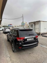 جراند شيروكي • ٢٠١٣ • هيمي ٥٫٧
