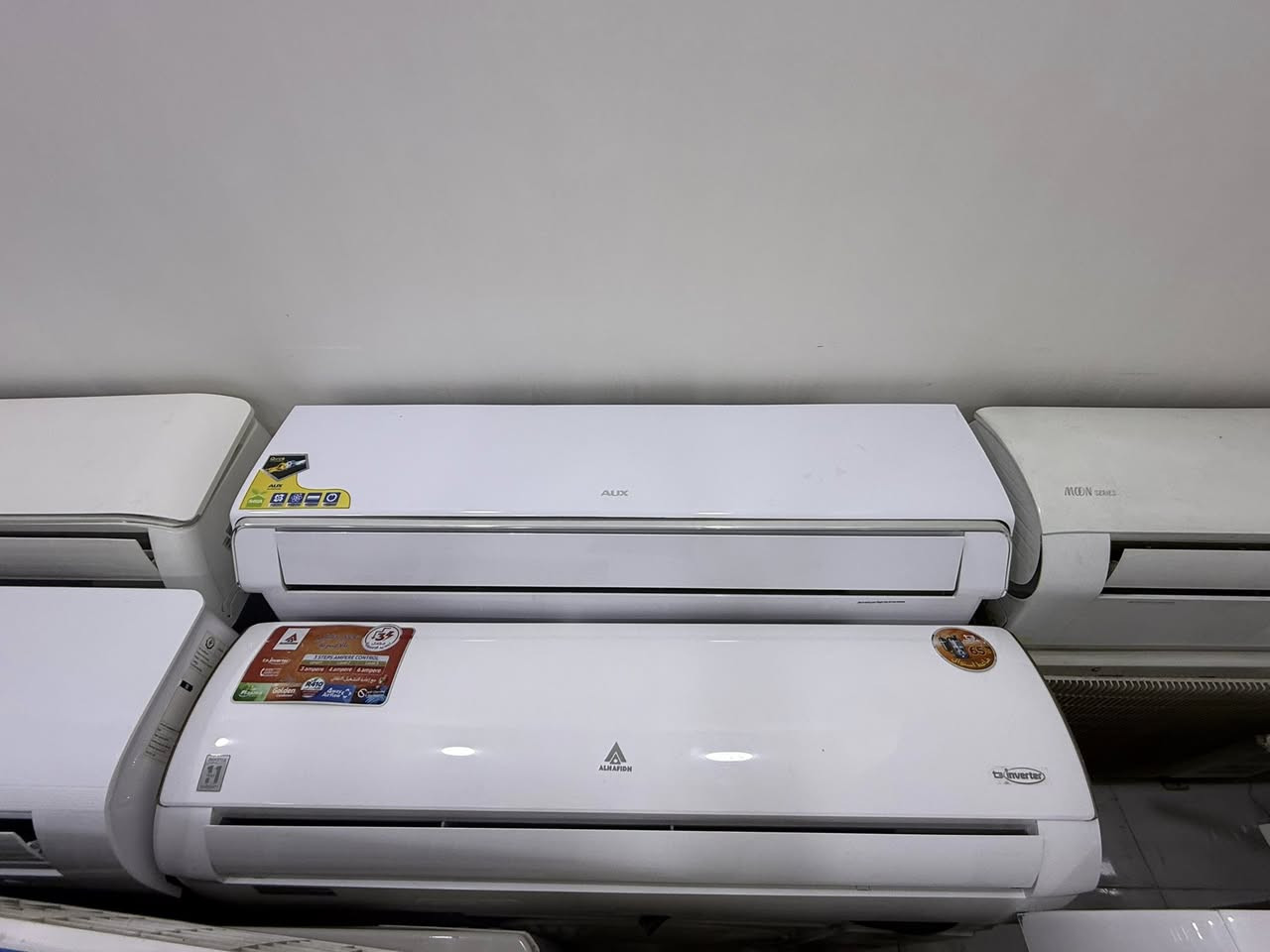 🔥الورشه الهندسيه للتبريد بيع السبالت المستعمله
👷🏻المتنقله🚐 للتبريد❄️☃️ خدماتها🔥في بغداد

ليش حاير سبلتك وكف سهلنالك الأمر اتصل
***********📱

♻️شحن غاز R22♻️

♻️شحن غاز R410♻️

😍صارت الصيانة 🛠داخل بيتك🏘️ وكدام عينك والي 

يرضيك ونطلع منك وانته راضي👍🏻

♦️تنصيب جميع اجهزه التبريد الانفيرتر والعادي مع عمل الفاكيوم  

♦️تنصيب اجهزه الكاسيت التي تعمل بغاز R410

♦️تنزيل وغسل وتنضيف اجهزه التبريد 🚿

♦️لحام الليك للقطعه الداخليه والخارجية وتبديل أو الغاء عاكس التدفئه مع شحن الغاز الفرنسي وظمان موسم كامل

♦️صيانه جميع اجهزه التبريد الانفيرتر التي تعمل بغاز R410

♦️تبديل كابسترات وكونتكترات 

♦️يتوفر لدينا جميع انواع كارتات السبلت الانفيرتر والعادي 

♦️يتوفر لدينا قطع غيار لجميع السبالت 

♦️ صيانه جميع كودات السبالت الانفيرتر والعادي 

♦️تجهيز جميع انواع السبالت الكنتوري والجداري الانفيرتر والعادي وبانسب الاسعار

للاستفسار الاتصال او المراسلة 

***********

ملاحضة❗️لسنا الوحيدون ولاكننا الأفضل
