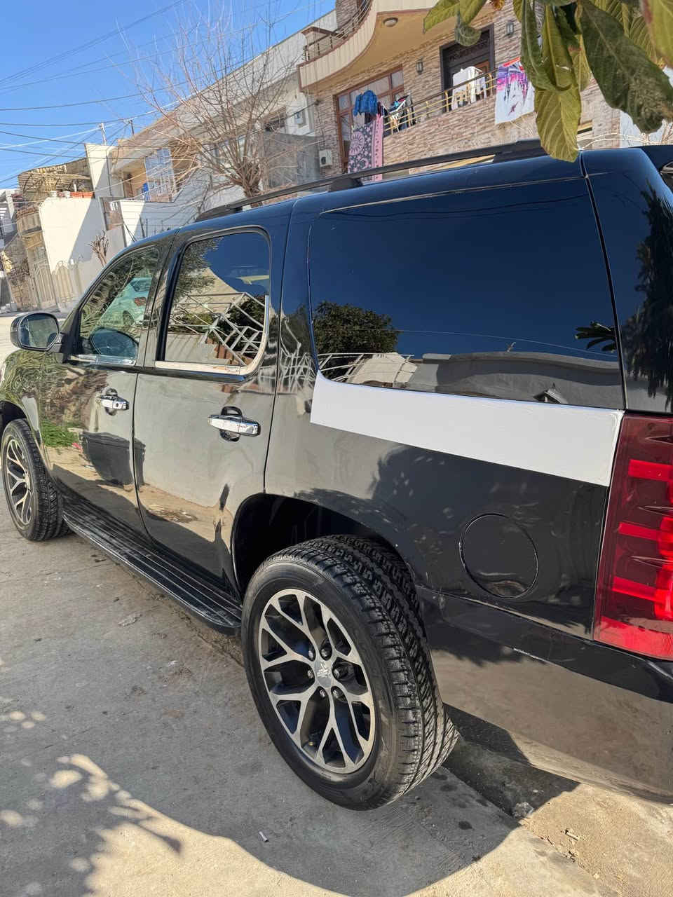 تاهو مؤديل ٢٠٠٨ بو فرؤشتنوو گؤرينه وه سه ياره كه زؤر جاهيزه موسه  ئالوو گؤريش ئه كه م به شتيك به دلم بيت ژماره ي موبايل(***********) السليمانية, العراق
