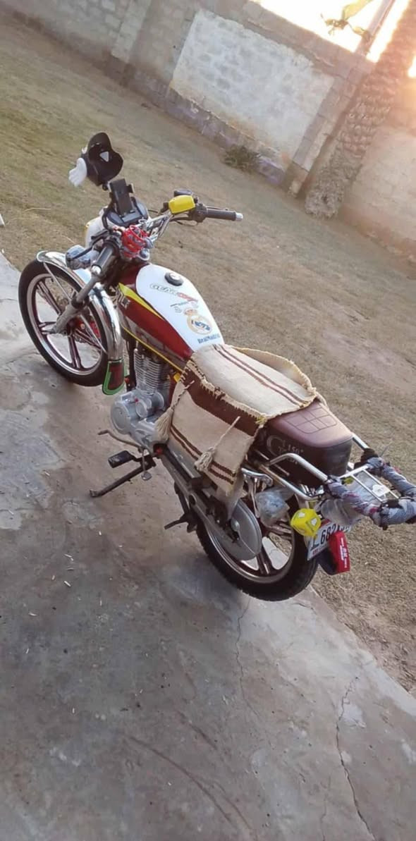 ماطور للبيع نضيف كلش سعره 650وبي مجال بصيط العنوان كنعان  تفاصيل موجوده بصور


**إذا كنت صاحب هذا الإعلان وتريد حذفه لأي سبب، رجاءا أرسل رسالة إلى الدعم الفني**