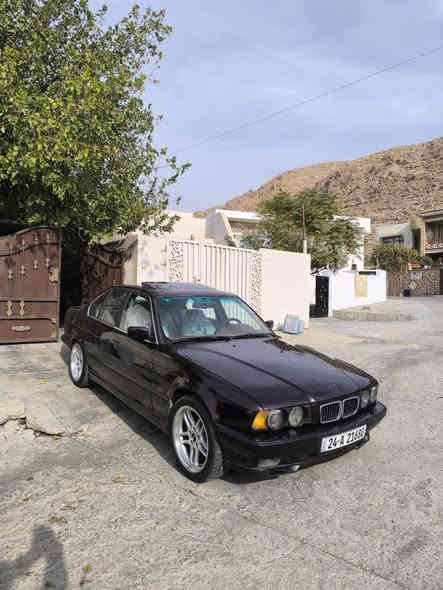 ماشاالله 
Bmw525i
موديل 1994📦💜
سلايت
جام كاره بايى
 ته بريد له سه ر سويج❄️
سوكان كاره بايى
ته حدي سورعه 
سه ماعه كانى هه موى ئيشه كه تازه گو را وه 👹
كاميره ى پيشو پشت 
حه ساسى دواوه بيلادى 
لايت زه ربى بى لادى 
ناسيو فول زينو
هه تا درعى پشت لايتيشى پيوه ماوه بيلادى
كوشن جلد
كوشن هيته ر
په رده بيلادى كاره بايى
سيدى بوكس
5كه له 
ده بل په ره شوت 
گيچ260
ده عامى پيشه وه كراوه بهv8
ده عامى دواوه بيلا دى 
هوكى بيلادى 
تريشه بيلاد 
سه ياره كه هى مه عره ز نيه هى ماله هه زه و سه نه وى نويه هه تا 2030
تا زه عام كراوه ته وه به سپو ليشو سمارته ى ماوه براى

 به ريز هه مو شتيكم نوسيوه 
سعريشى73$كه مه ك مه جال
*********** واتس ئاپيشى له سه ره سوران
