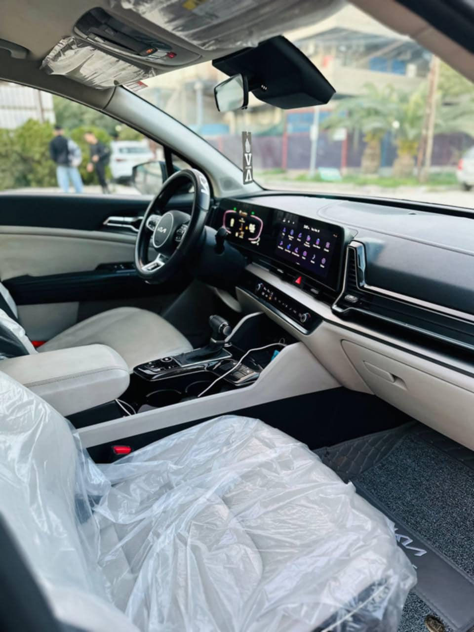 السلام عليكم للبيع
كيا سبورتج 2023 بانزين رقم بغداد تحويل ثاني يوم 

  صور الحادث ورقم شاصي بل منشور  السعر ٢٠٥$ورقه مجال حك الجيه مكاني بغداد بلديات الاتصال ***********
