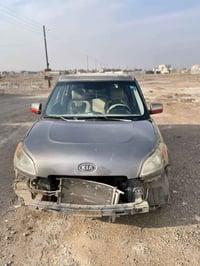 للبيع كيه صول موديل 2010رقم دياله إنكليزي بسمي تحويل مباشر السياره تعر...