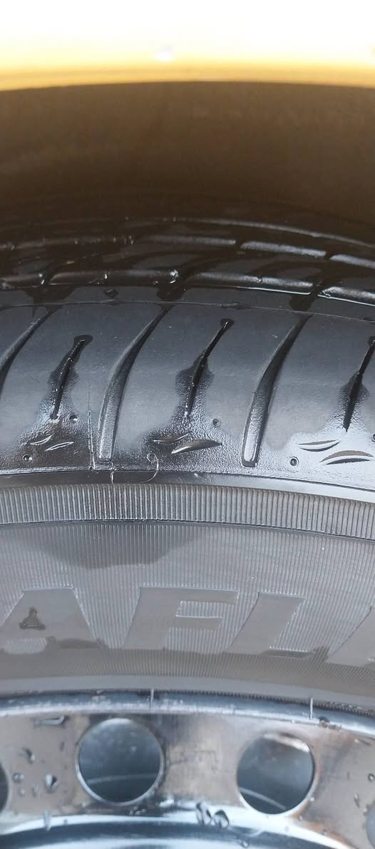 السلام عليكم شباب تخم ويل كورلا حديد وياله جدد لا عواج ولا طسه تخم تاير اخو الجديد اللبيع او  مراوس شعندك نزل مكاني بغداد زعفرانيه ***********بي واتساب
