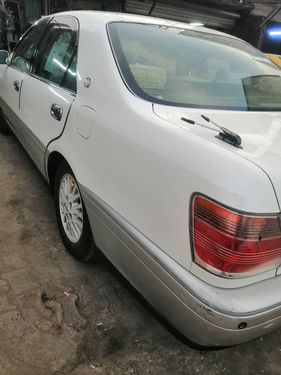 جنون ملكه 2003 ادوات ادوات متومه كامله كفاله من الكص والضربه محرك دي فور الجبير تنته يدات استيل السياره جديده مال بيت كارتون تسجيل نفتح ماعندي امكانيه اسجلها سعرها 85 ورقه بيها مجال هذا رقمي ***********
