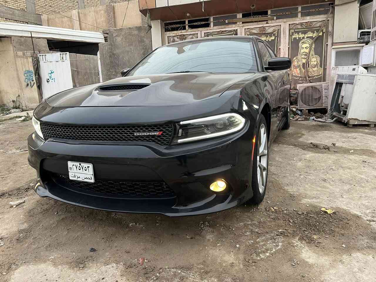 سلام عليكم
جارجر موديل ٢٣اصل بدون رقم 
مكينة ٣٦٠٠
جيتي اصل 
موصفات ال جيتي معروفة 
ماشية ١٦ميل 
حادثهة جاملغ وبنيد 
السعر 220
***********
