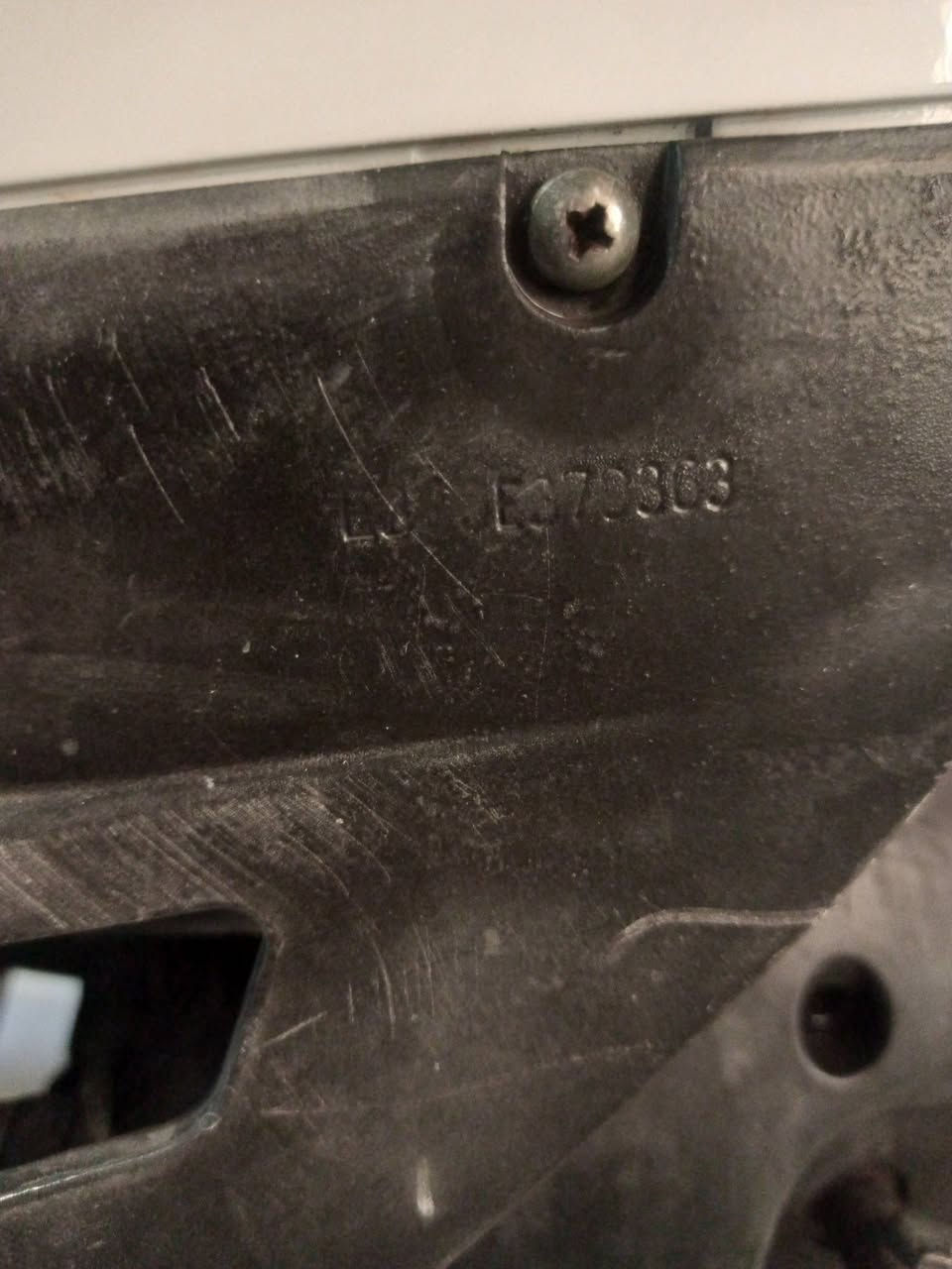 سلام عليكم
بوليس للبيع نضافه 100/100رمبه مكينه مكفوله تبقير تنقيص نضوح مكفول بلاديه بوشه 49 

فقط كفراتها الابيض مصبوغه والباقي كفاله عامه نكره سلف هندر بكل وقت كهربائيات كله شغاله 
***********
السعر 850 وبي مجال بسيط حك الجيه  مستعجل على بيعتها
