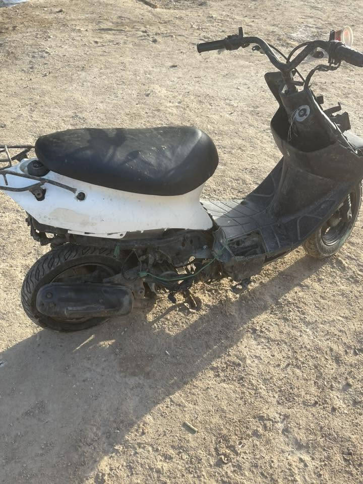 سلام عليكم دراجه بيجي البيع متروكه وكاطعه نار ما تشتغل بوشه وبستم جدد وصوته ناعم مو تواعد وما تشتري السعر 65 قفل مكاني السوير ***********
