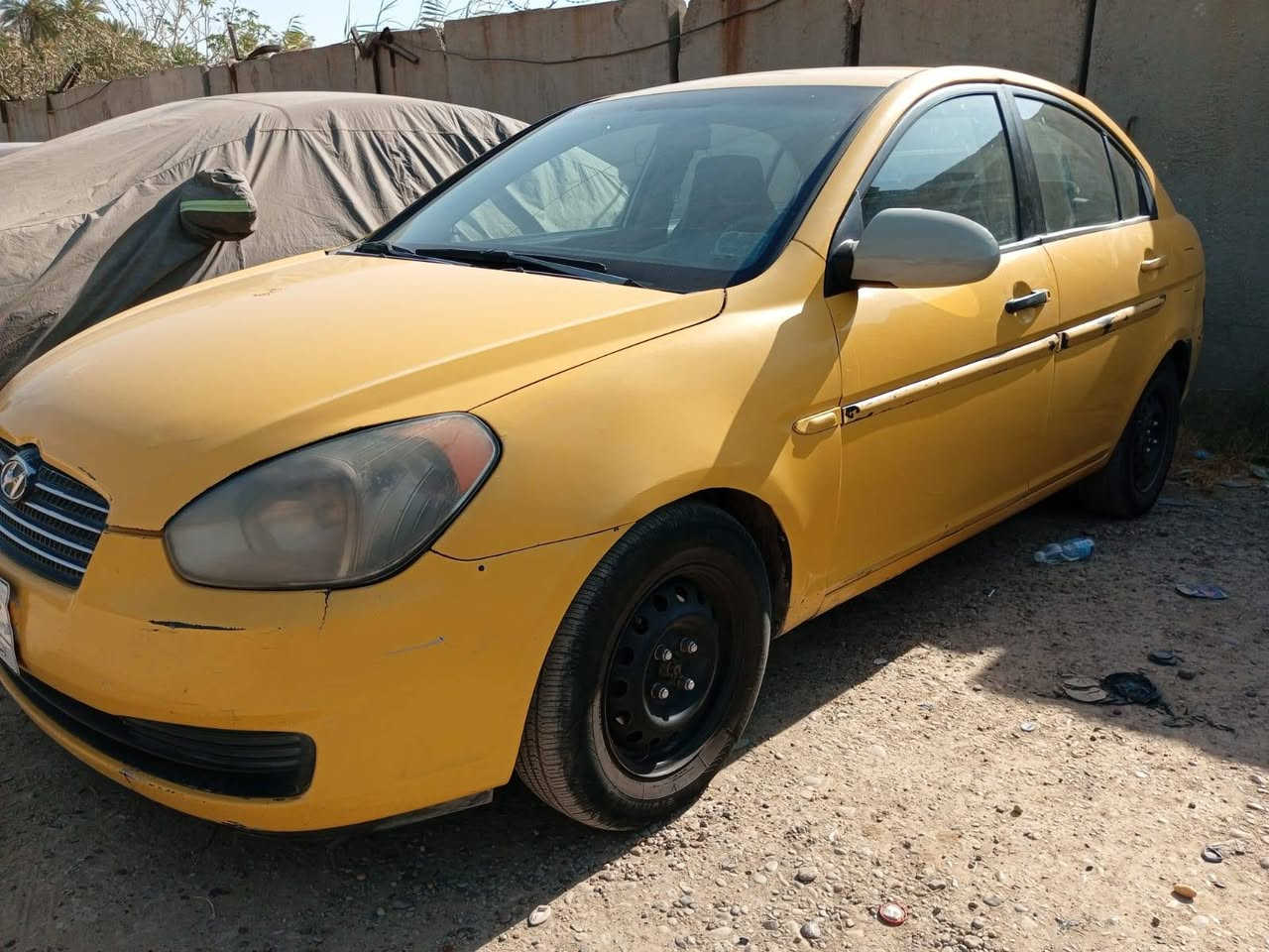 للبيع اكسنت 2009 رقم انبار مصفره هيئه وغرامات وارد امريكي حادث بسيط جدا جاملغ خلفي السيارة باسمي العنوان بغداد الدوره السعر 63 بيها مجال حك الجيه للتواصل ***********
