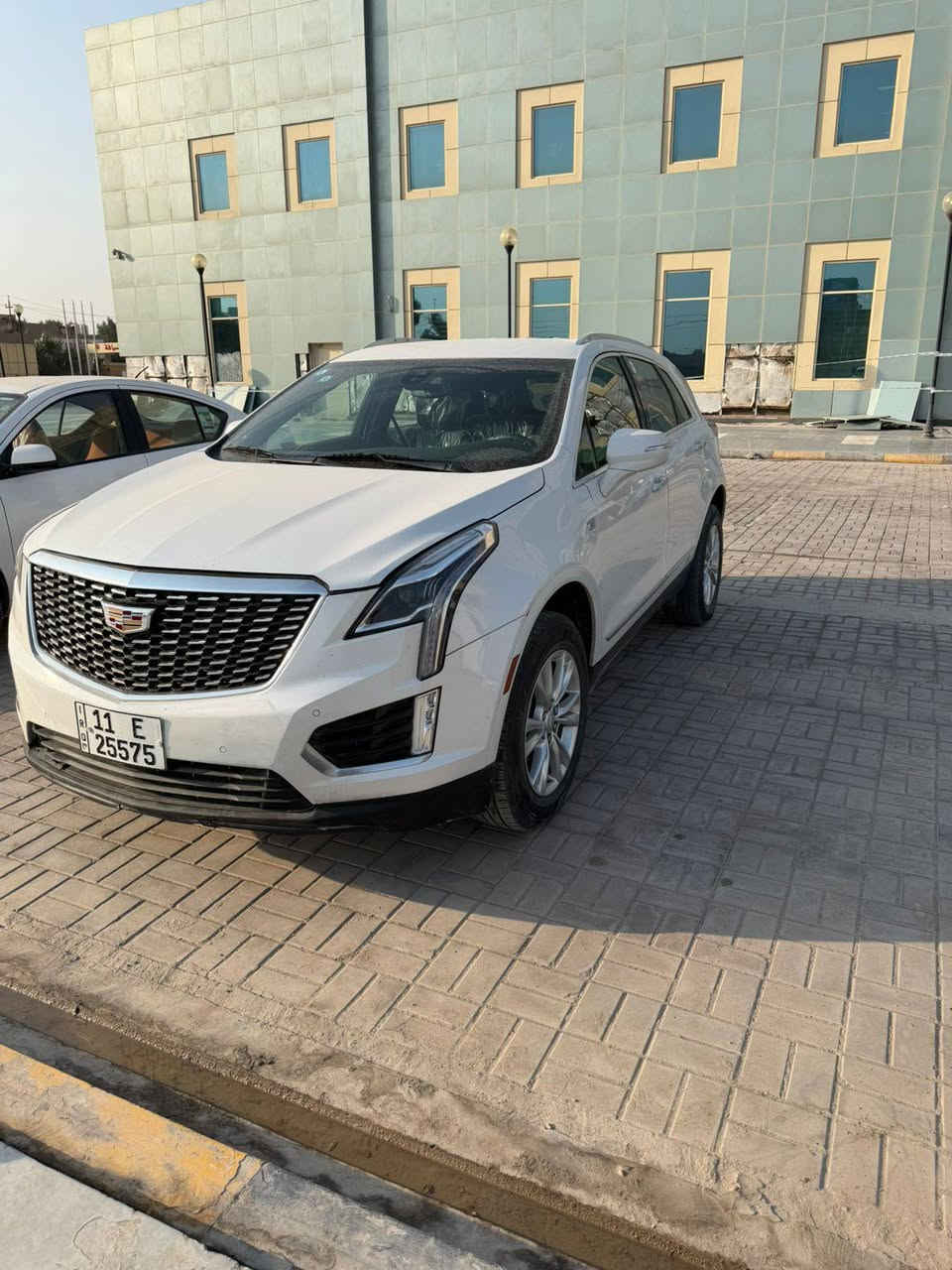 سلام عليكم كديلاك اكس تي فايف مديل 24 مكاني دوانيه سعر 105 وبيها مجال  اتصل وتفهم تفاصيل او خاص ***********
