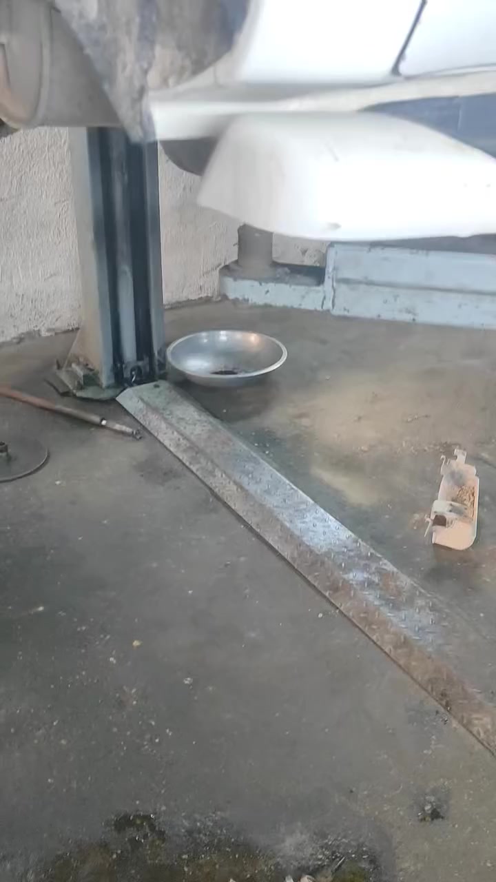 سلام عليكم تم توفير جهاز ضغط المنظومه  الkdss السيارات الفكساره ونيسان البترول بلنضام الهيدروليكي العنوان بصره صناعيه حمدان ورشه اربيل الحديثه للاستفسار الاتصال ***********
