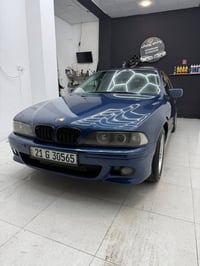 بي ام E39 • موديل ٢٠٠٢ • فول اوبشن