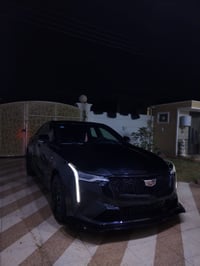 كاديلاك موديل 2023 CT4ليكجري سيارة قطعه صبغ البنيد وقطعه تبديل اصلي نف...