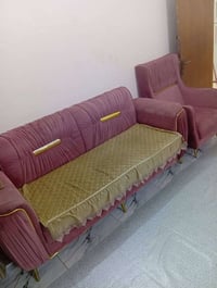 قطعتين • ٤مقاعد • نضاف