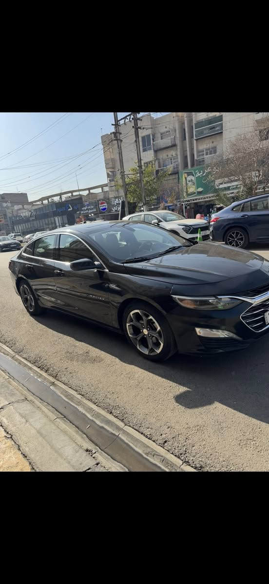 سلام عليكم ماليبو موديل 23 للبيع فول موصفات حادثة بس بنيد ال استفسار اكثر اتصل ***********
