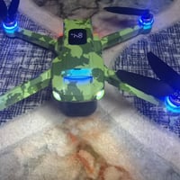 درون جديدة • ٤ بطاريات • مواصفات شاشة