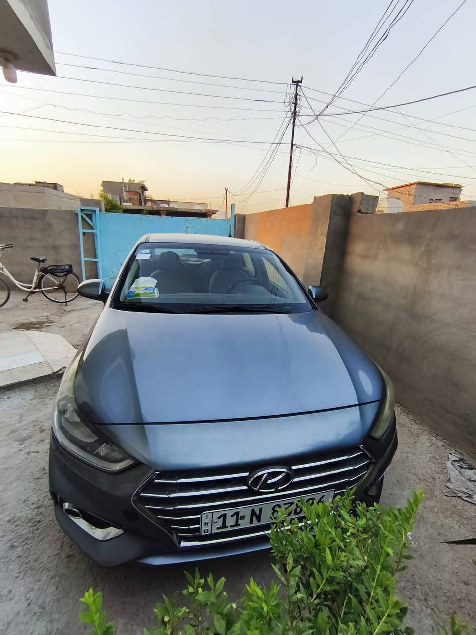 السلام عليكم اكسنت موديل 19 للبيع فول 
مواصفات عده الفتحه وارد امريكي ضررهة 
جاملع صفحه السايق بدون دواخل السعر 110
للاستفسار ***********
