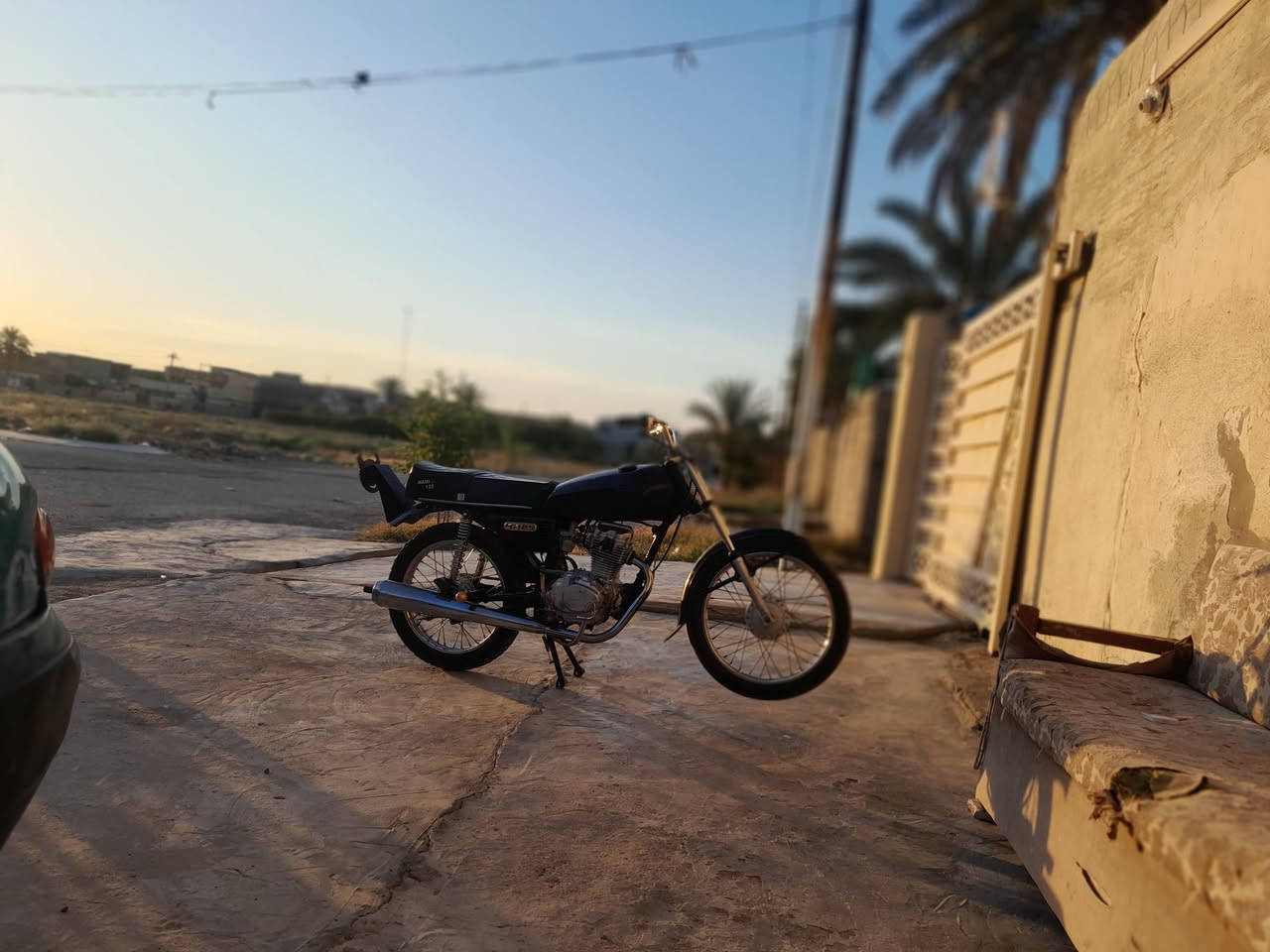 سلام عليكم عندي دراجة نامة مديل 2018 حلوة مكينة لا صرف ولا تبخير
خير من الله دراجة شلعة معدل مكاني ديالي شهربان 
هاذة رقمي ***********
الخاص مقفول
