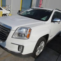 اخواني للبيع تيران ٢٠١٧ slt الحادث موضح بالصور العنوان سيديه مدخل شارع...