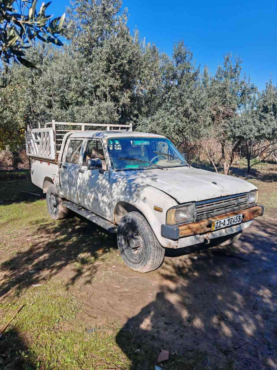 السلام عليكم..بيكم ستاوت 1981 ..شرط التحويل رقم انكليزي جديد.. كابون بانزين ...المحرك  بي كازكيت ...السعر 19 ورقة وبيهة مجال قليل ..تلفون ..***********
