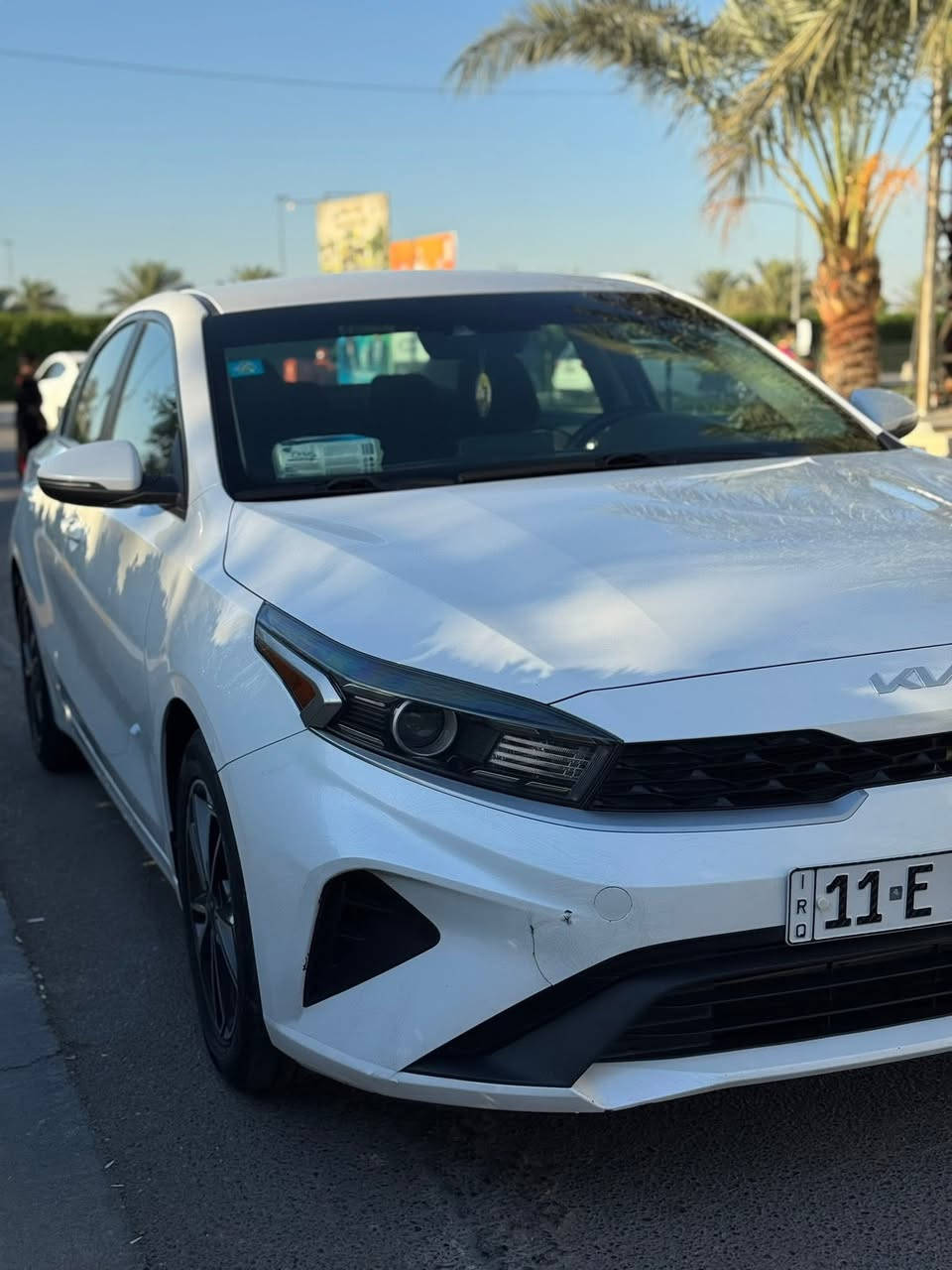 للبيع كيا فورتي 2022 الشكل الجديد وارد امريكي حادثها خلفي  موجود صور الحدث و السونار السياره جديده ما بيها اي نقص 
تخم تاير وصدر وحدادية كله شركة محرك 2000دوش المرغوب 
ماشيه 65الف ميل السياره رقم بغداد الانكليزي باسمي شرط التحويل السعر 155$ بيها مجال للشراي مكاني بغداد_حي الحسين قرب مطار بغداد *********** اتصل
