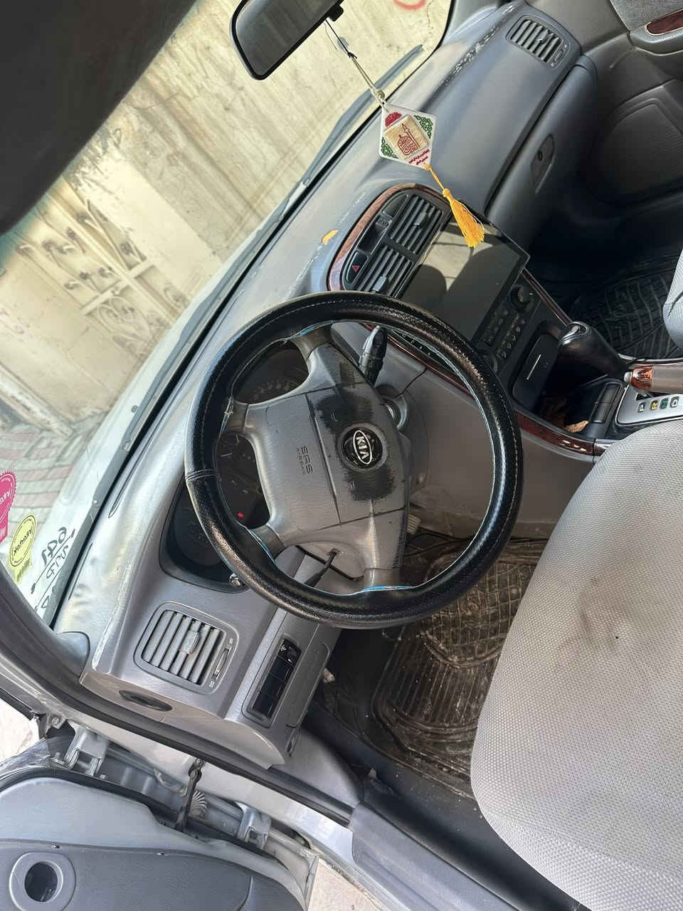 سلام عليكم 
اوبتيما 2004 
مكينه 2000 ناعمه وحلوه مال واحد ع باب لله  صرفه يخبل
سياره كلش حلوه  الصور موضحه كدامكم
مكان السياره كربلاء-طويريج
مكينه وگير شرط الفحص
وارد خليجي دوش
السعر60 وبيه مجال لشراي 
للاستفسار***********

‭0770 566 6790‬
