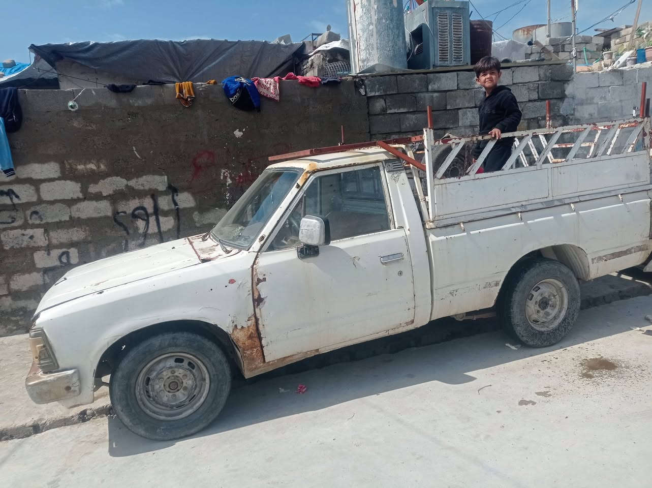 دادسن 1984 شرعي متوفي الوكيل موجود مكينه وكير واكسن شرط كابون مابي خيسان بي من جهة النفر شبرين والباقي كدام العين اي تفاصيل ماعندي بعد السعر 10 المكان مشيرفه


**إذا كنت صاحب هذا الإعلان وتريد حذفه لأي سبب، رجاءا أرسل رسالة إلى الدعم الفني**