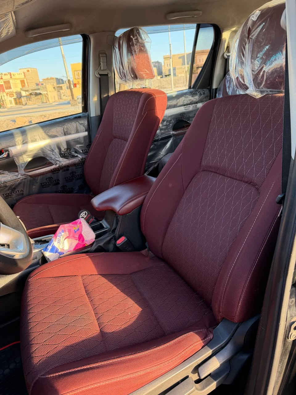 هايلوكس 2022 سياره جديده ماشيه 59 رقم جديد بسمي اربيل بيها بارد جوه لبك لايت لخلفي الايسر ولمدكر المامي بارد كد شبر سياره ع ايدي مال بيت سعر 305 يعني ثلث شدات و5ورقه مكاني البصره ابو الخصيب  انه مكلف بنشر *********** البصرة, العراق
