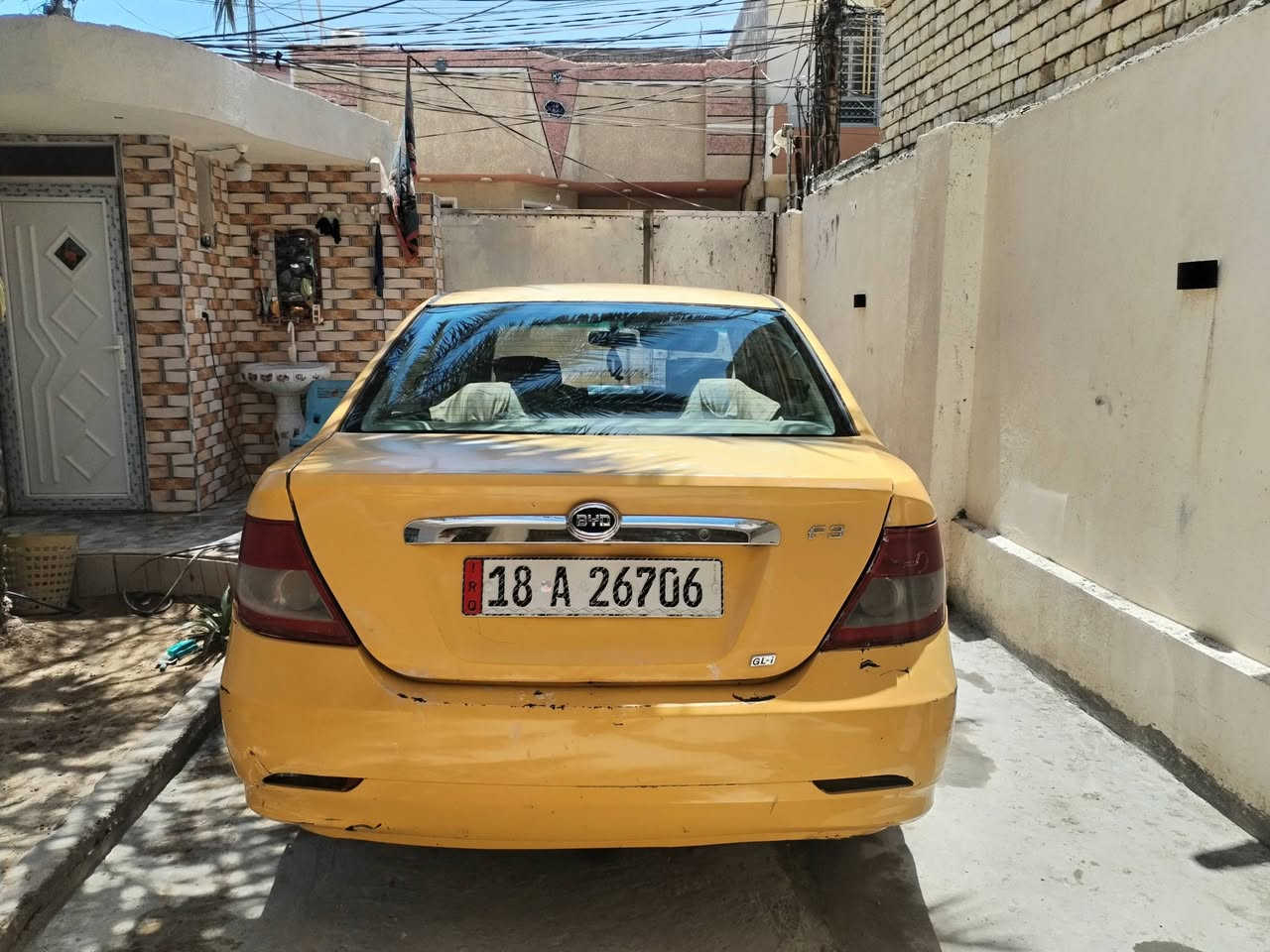 السلام عليكم Byd f3 موديل 2011 سياره باسمي مصفره هيئه ومرور بيه جاملغ الأيمن الخلفي وباب الوره مصبوغات بدون دواخل والجاملغ الأيمن الأمامي مبدل والباقي كله بلادي تخم تاير كير ومكينه وحداديه جديده تبريد ثلج ويه السويج دوشمه جديده يعني سياره جاهزه كبل للشارع  مكاني الحله
السعر 44$ وبيه مجال الاستفسار الاتصال على الرقم او مراسله الصفحه
***********
السلام عليكم Byd f3 موديل 2011 سياره باسمي مصفره هيئه ومرور بيه جاملغ الأيمن الخلفي وباب الوره مصبوغات بدون دواخل والجاملغ الأيمن الأمامي مبدل والباقي كله بلادي تخم تاير كير ومكينه وحداديه جديده تبريد ثلج ويه السويج دوشمه جديده يعني سياره جاهزه كبل للشارع  مكاني الحله
