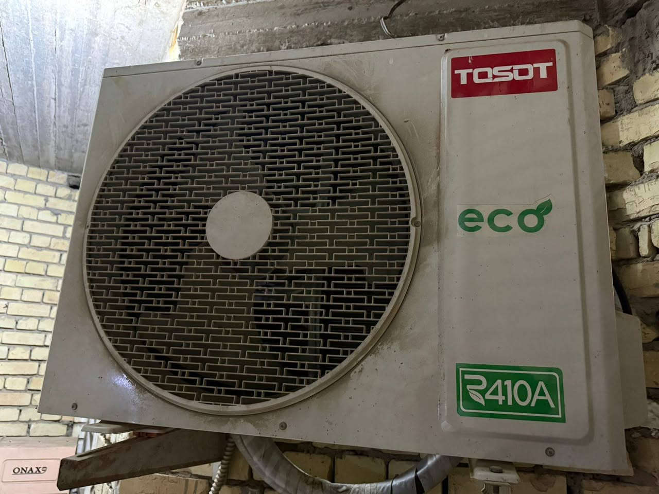 السلام عليكم سبلت توسوت 2 طن للبيع استعمال 4 أشهر نهاية الصيف مشتري سعره 600


**إذا كنت صاحب هذا الإعلان وتريد حذفه لأي سبب، رجاءا أرسل رسالة إلى الدعم الفني**