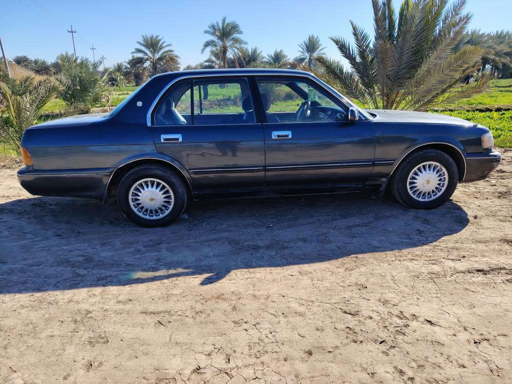 سلام عليكم كراون ارنب للبيع موديل 1992
رقم انبار مشروع وطني شرط المداور مكفوله من الكصه ونقل الجثه
كير ومحرك وحداديه خير من الله 80%
محرك 3000 تبريد شغال بس منقص غاز كهربائيات شغاله كشنات كهربائيه
سياره نضيفه كاعده حلوه شوفت عينكم
السعر 64وبيهه مجال قليل الشراي يجي يفحص ويشوف وبيه خير ويتدلل #مكاني كربلاء طويريج للاستفسار ***********
